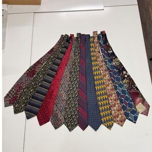 Silk Ties Neckties Mens Lot of 12 Multicolor Van Heusen Cocktail Collection